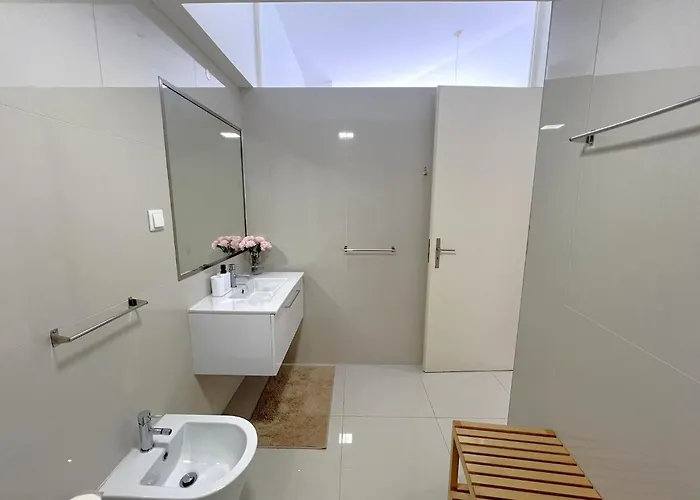 Aliados Downtown By Hosts Apartment *