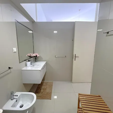 Aliados Downtown By Hosts Apartment *