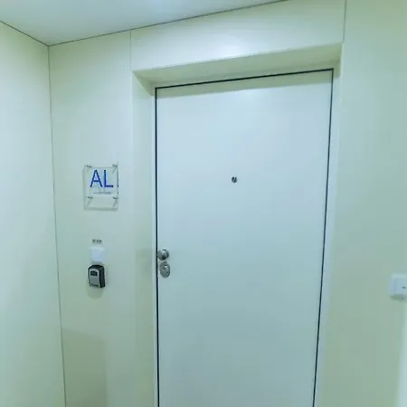 Апартаменты Aliados Downtown By Hosts